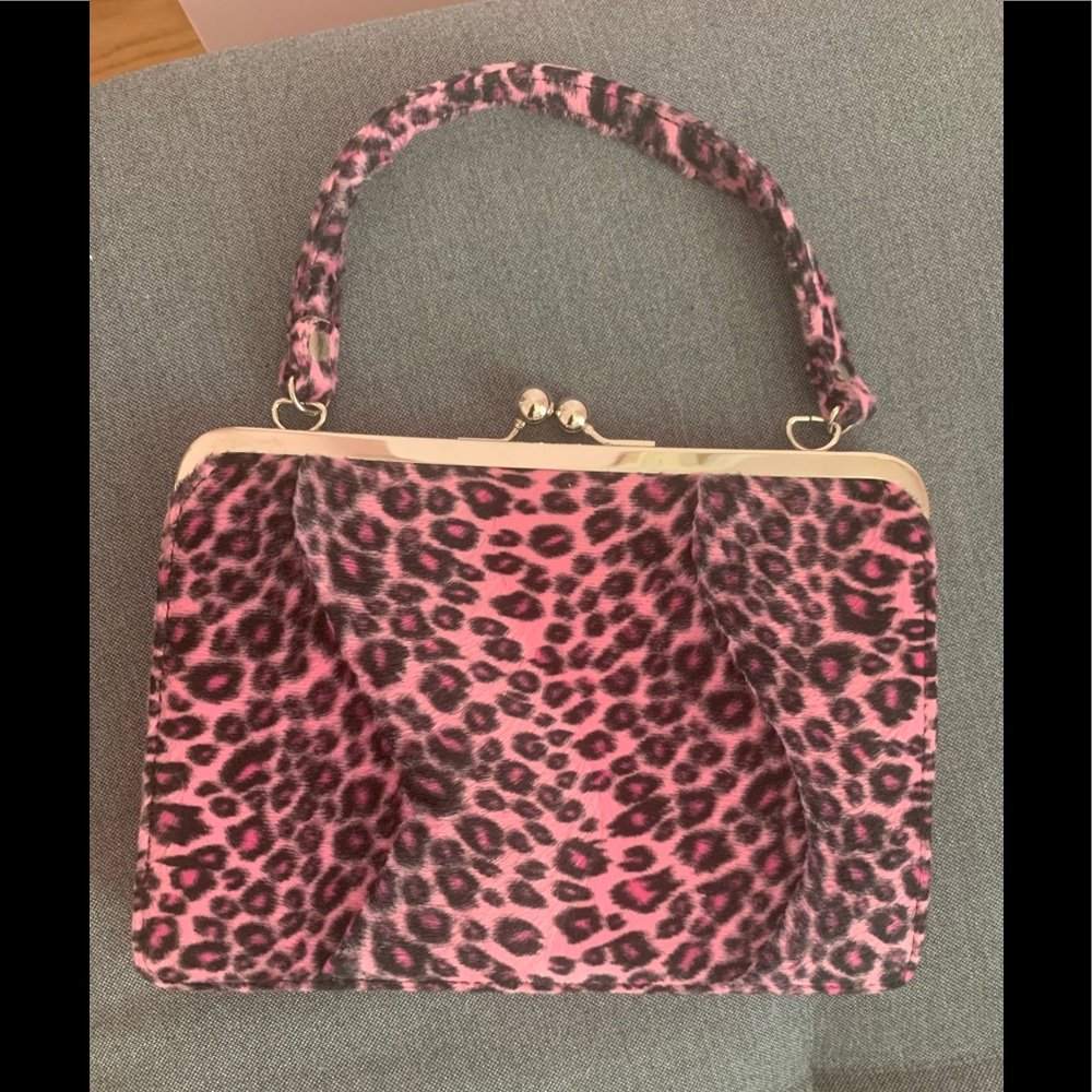 NWT! Vintage/Retro Pink Faux Fur Purse